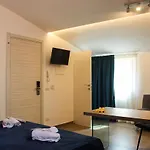 Dali Al Mare Konukevi 4*