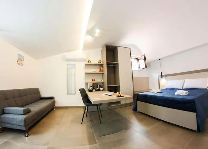 Dali Al Mare Cefalú