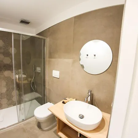 Dali Al Mare ゲストハウス チェファル