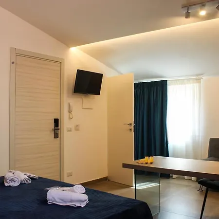 Dali Al Mare Guest house *